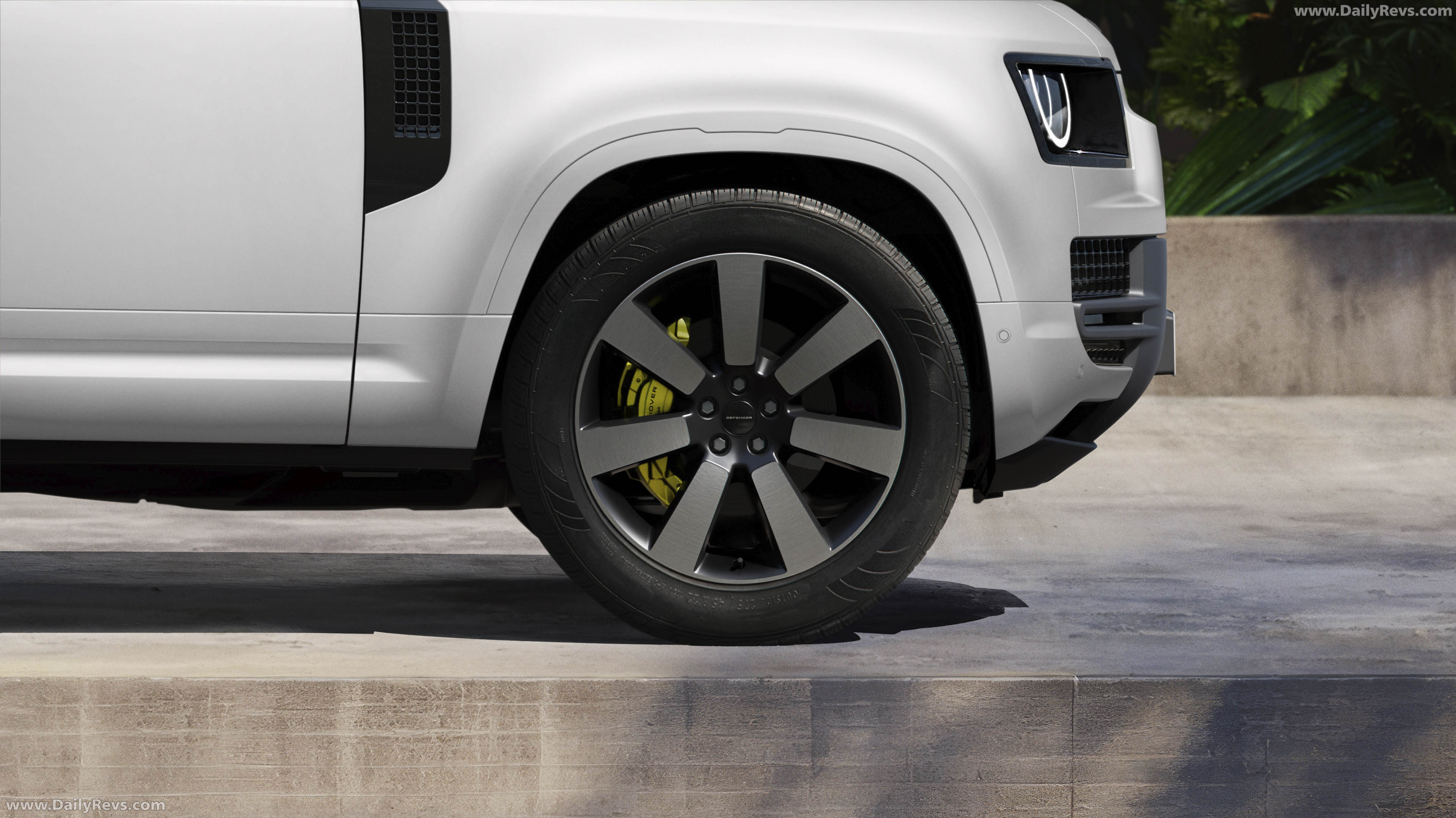 2027 Land Rover Defender 90 Vertex Exterior